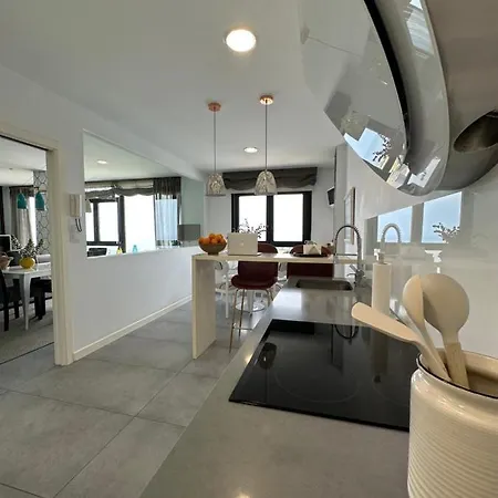 Apartmán Duplex De Lujo En Con Vistas Al Mar