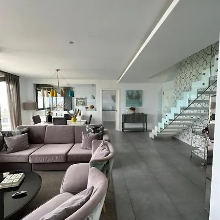 Duplex De Lujo En Con Vistas Al Mar شقة *